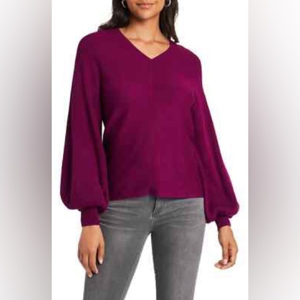 NWT Plum Bell Sleeved Top   GB1